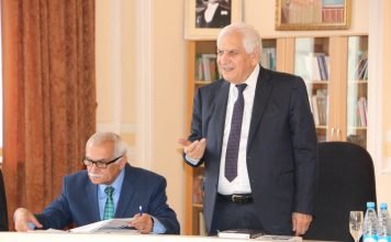 Bu gün Azərbaycanın Xalq şairi, xalqın şairi, dramaturq Nəriman Həsənzadənın doğum günüdür