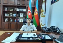 Gözlərindən bildim ki, şairdir