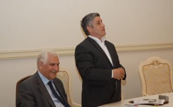 SÖZ BAYRAGI (Barat Vüsal)